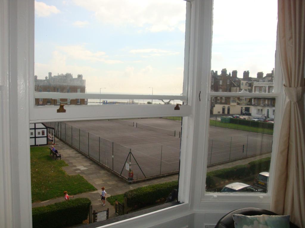 Spencer Court Hotel Ramsgate Exterior photo